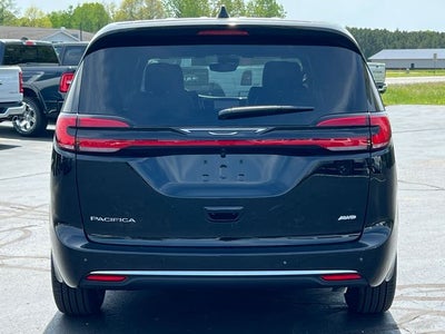 2027 Chrysler Pacifica PACIFICA SELECT AWD