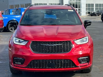 2026 Chrysler Pacifica PACIFICA SELECT AWD