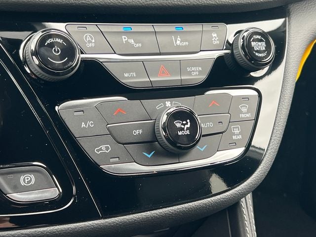 2026 Chrysler Pacifica PACIFICA LIMITED AWD