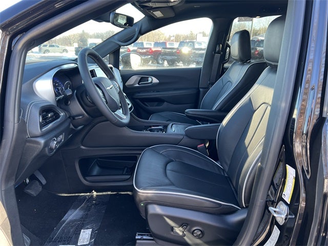 2026 Chrysler Pacifica PACIFICA LIMITED AWD