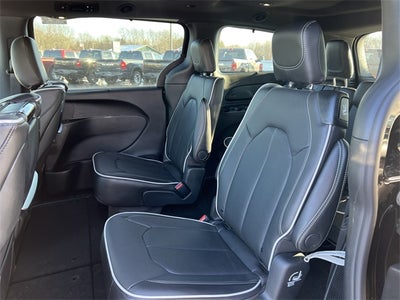 2026 Chrysler Pacifica PACIFICA LIMITED AWD