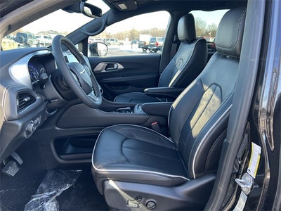 2026 Chrysler Pacifica PACIFICA LIMITED AWD