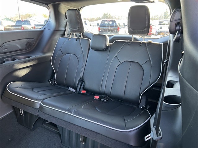 2026 Chrysler Pacifica PACIFICA LIMITED AWD