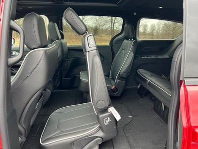 2026 Chrysler Pacifica PACIFICA LIMITED AWD