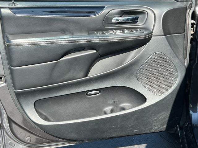 2017 Dodge Grand Caravan SE Plus
