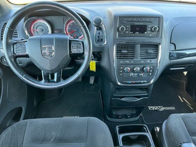 2017 Dodge Grand Caravan SE Plus