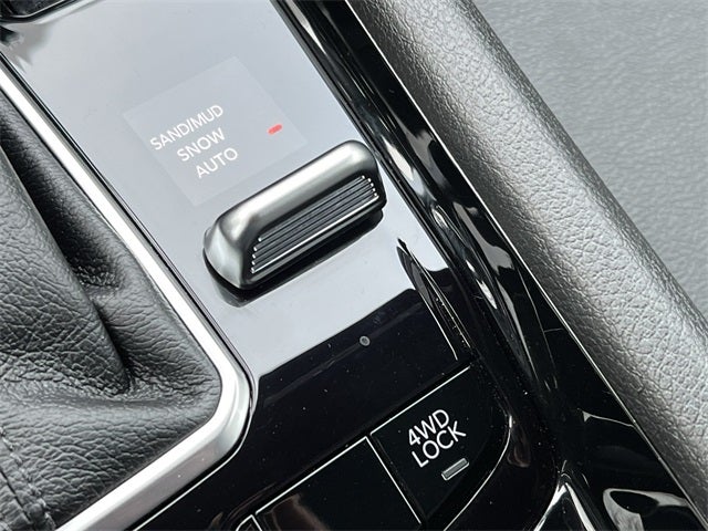 2025 Jeep Compass COMPASS LIMITED 4X4