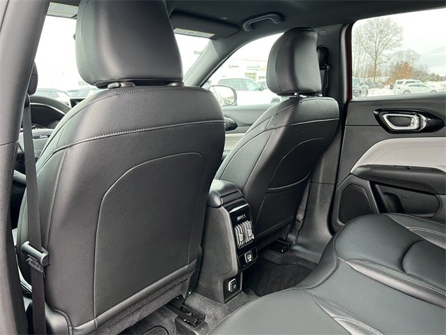 2025 Jeep Compass COMPASS LIMITED 4X4