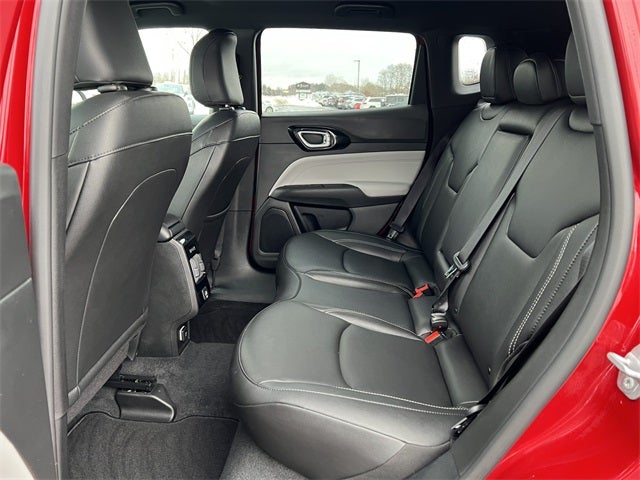 2025 Jeep Compass COMPASS LIMITED 4X4