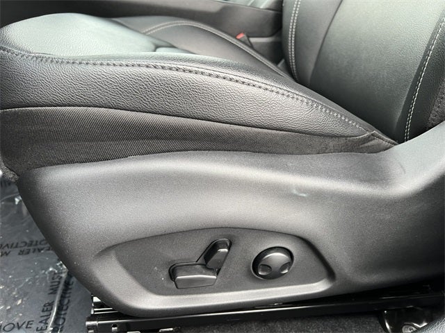 2025 Jeep Compass COMPASS LIMITED 4X4