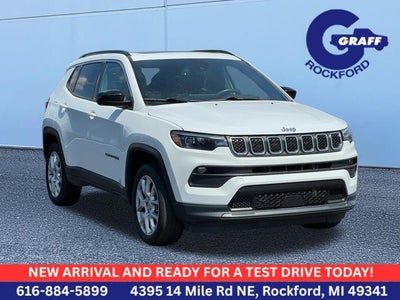 2023 Jeep Compass Latitude Lux FWD