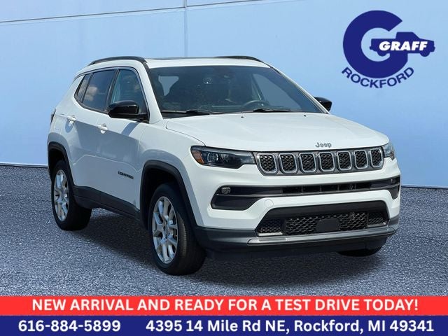 2023 Jeep Compass Latitude Lux FWD