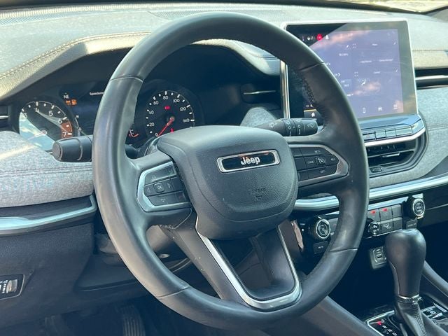 2023 Jeep Compass Latitude Lux FWD