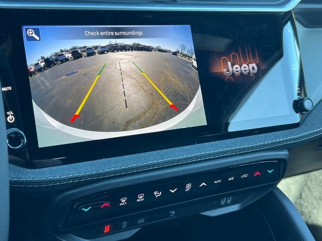 2026 Jeep Cherokee CHEROKEE LAREDO 4X4