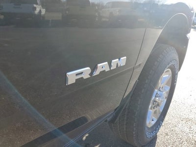 2024 RAM Ram 3500 RAM 3500 BIG HORN CREW CAB 4X4 6'4' BOX