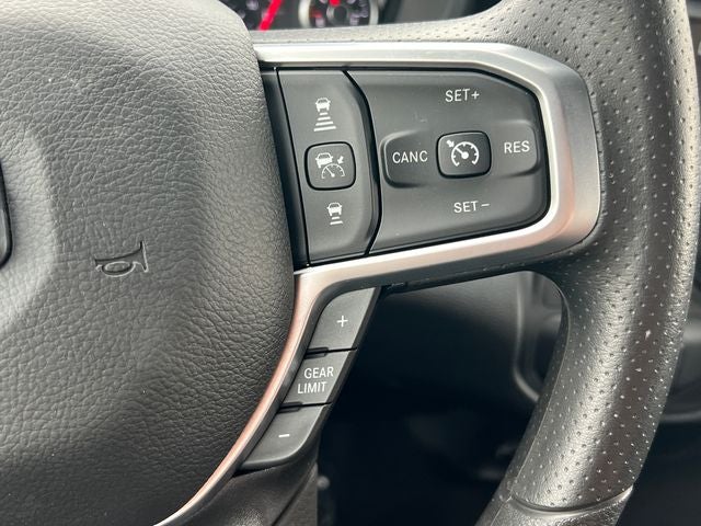 2026 RAM 2500 RAM 2500 TRADESMAN CREW CAB 4X4 6'4' BOX