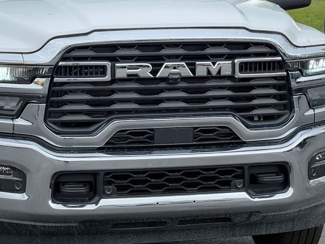 2026 RAM 2500 RAM 2500 TRADESMAN CREW CAB 4X4 6'4' BOX
