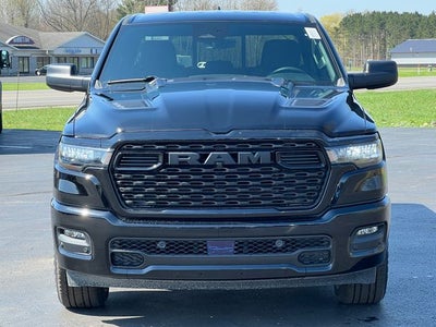 2026 RAM 1500 RAM 1500 EXPRESS CREW CAB 4X4 5'7' BOX