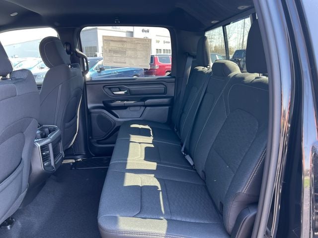 2026 RAM 1500 RAM 1500 EXPRESS CREW CAB 4X4 5'7' BOX