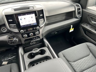 2026 RAM 1500 RAM 1500 EXPRESS CREW CAB 4X4 5'7' BOX