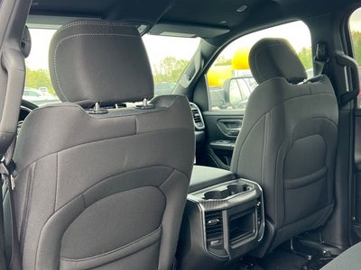 2026 RAM 1500 RAM 1500 EXPRESS CREW CAB 4X4 5'7' BOX