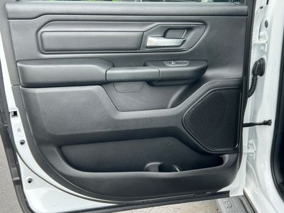 2026 RAM 1500 RAM 1500 EXPRESS CREW CAB 4X4 5'7' BOX