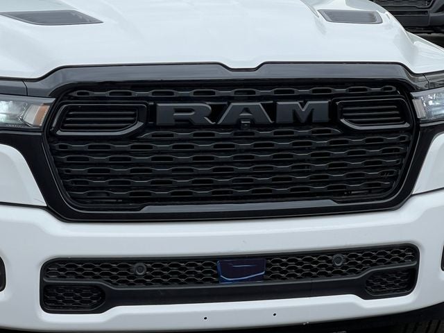 2026 RAM 1500 RAM 1500 EXPRESS CREW CAB 4X4 5'7' BOX