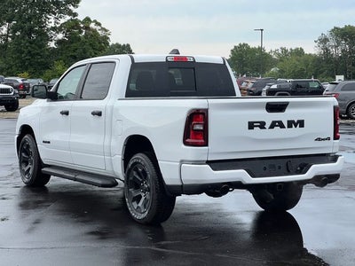 2026 RAM 1500 RAM 1500 EXPRESS CREW CAB 4X4 5'7' BOX