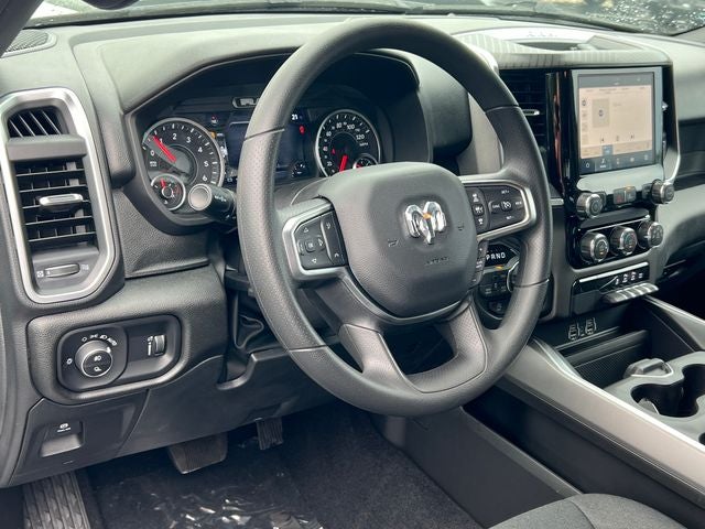 2026 RAM 1500 RAM 1500 EXPRESS CREW CAB 4X4 5'7' BOX