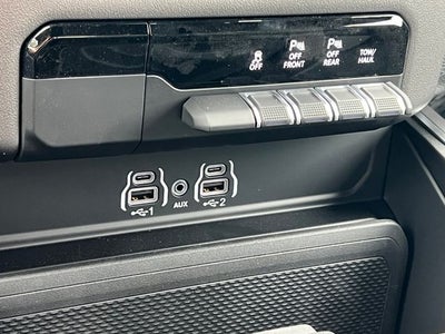 2026 RAM 1500 RAM 1500 EXPRESS CREW CAB 4X4 5'7' BOX