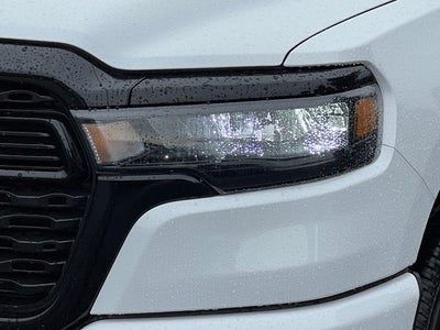 2026 RAM 1500 RAM 1500 EXPRESS CREW CAB 4X4 5'7' BOX