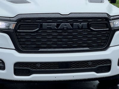 2026 RAM 1500 RAM 1500 EXPRESS CREW CAB 4X4 5'7' BOX