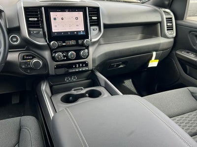 2026 RAM 1500 RAM 1500 EXPRESS CREW CAB 4X4 5'7' BOX