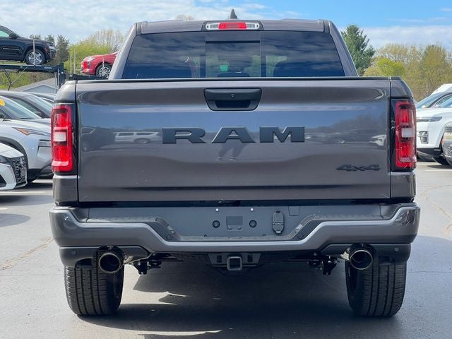 2026 RAM 1500 RAM 1500 EXPRESS CREW CAB 4X4 5'7' BOX
