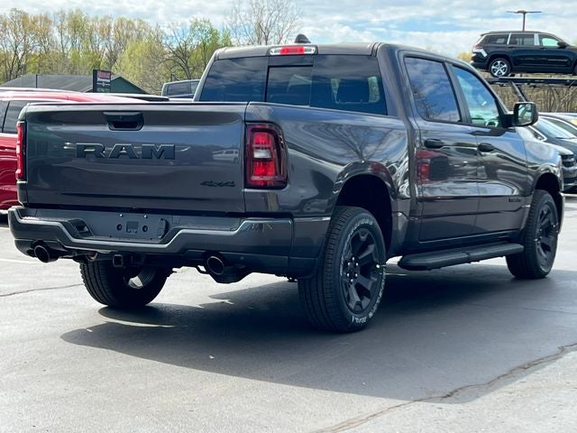 2026 RAM 1500 RAM 1500 EXPRESS CREW CAB 4X4 5'7' BOX