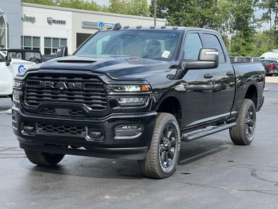 2026 RAM 2500 RAM 2500 BLACK EXPRESS CREW CAB 4X4 6'4' BOX