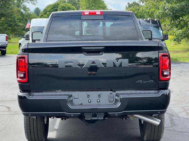 2026 RAM 2500 RAM 2500 BLACK EXPRESS CREW CAB 4X4 6'4' BOX