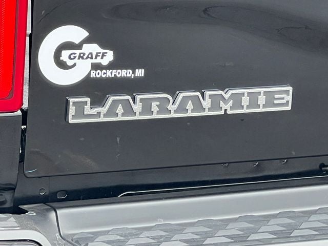 2024 RAM 2500 Laramie Crew Cab 4x4 6'4' Box
