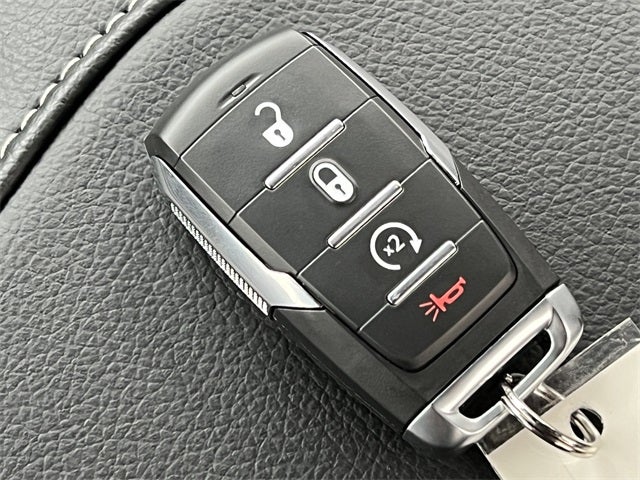 2026 RAM 5500HD RAM 5500 BIG HORN CHASSIS REGULAR CAB 4X4 84' CA