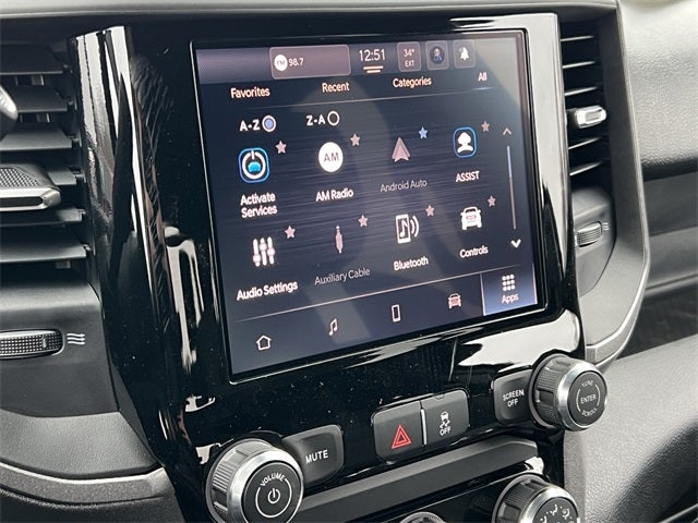 2026 RAM 5500HD RAM 5500 TRADESMAN CHASSIS CREW CAB 4X4 84' CA