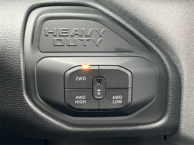 2026 RAM 5500HD RAM 5500 TRADESMAN CHASSIS CREW CAB 4X4 84' CA