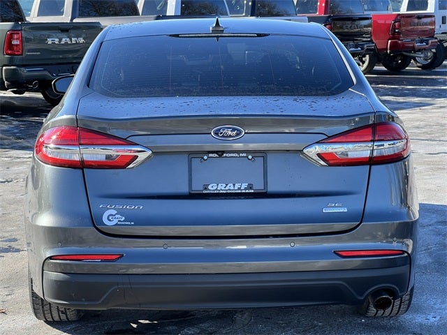 2020 Ford Fusion SE