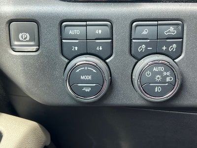 2025 Chevrolet Silverado 1500 4WD Crew Cab Short Bed ZR2