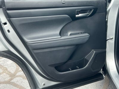 2023 Toyota Highlander Hybrid Hybrid XLE