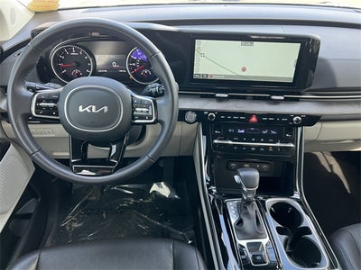 2024 Kia Carnival EX