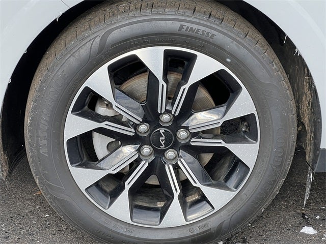 2024 Kia Carnival EX