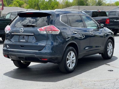 2016 Nissan Rogue SV