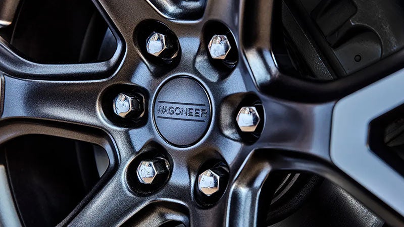 Jeep Wagoneer Wheel